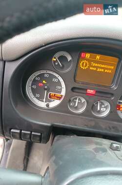 Тягач DAF CF 85 2012 в 