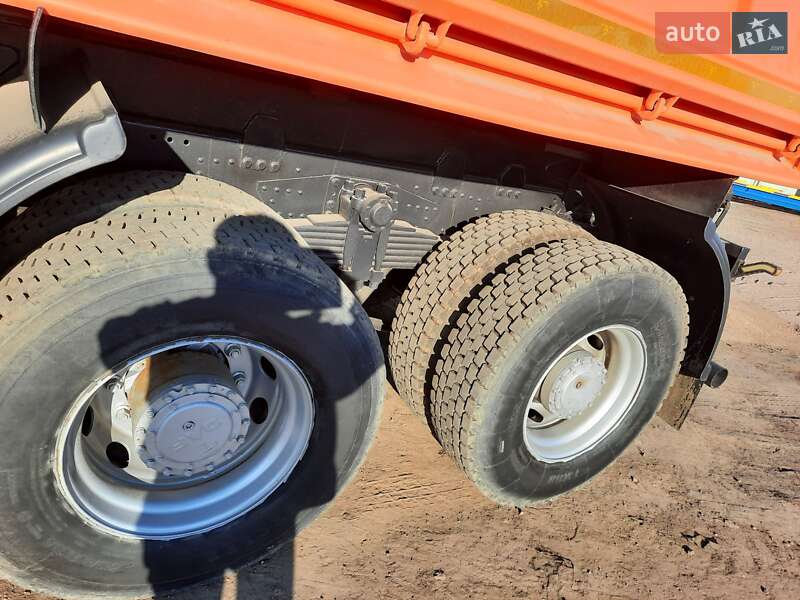 Самосвал DAF CF 85 1998 в Виннице