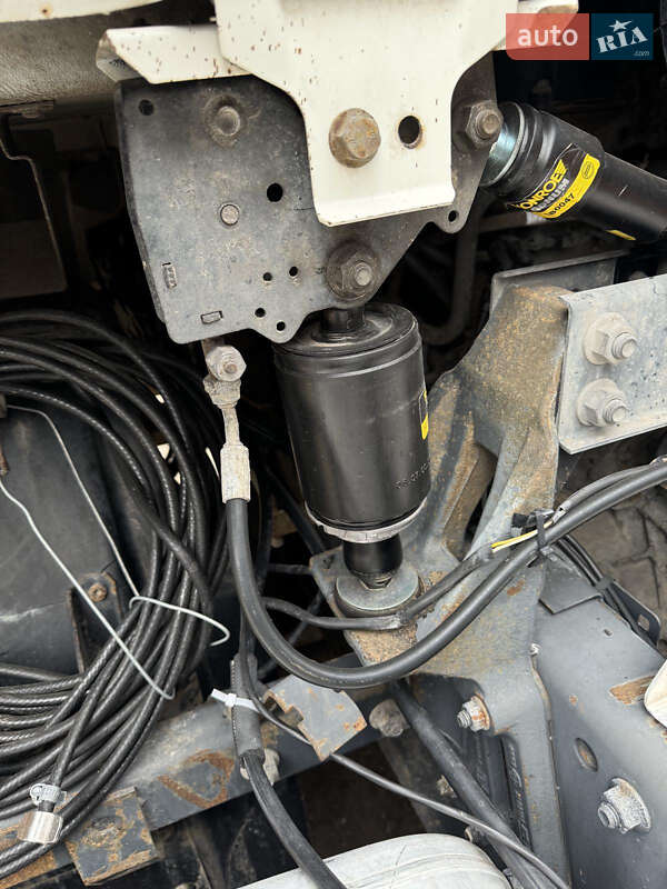 Тягач DAF CF 85 2008 в Хусте