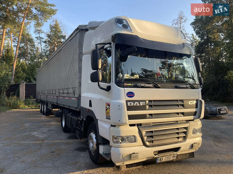Тягач DAF CF 85 2009 в Смілі