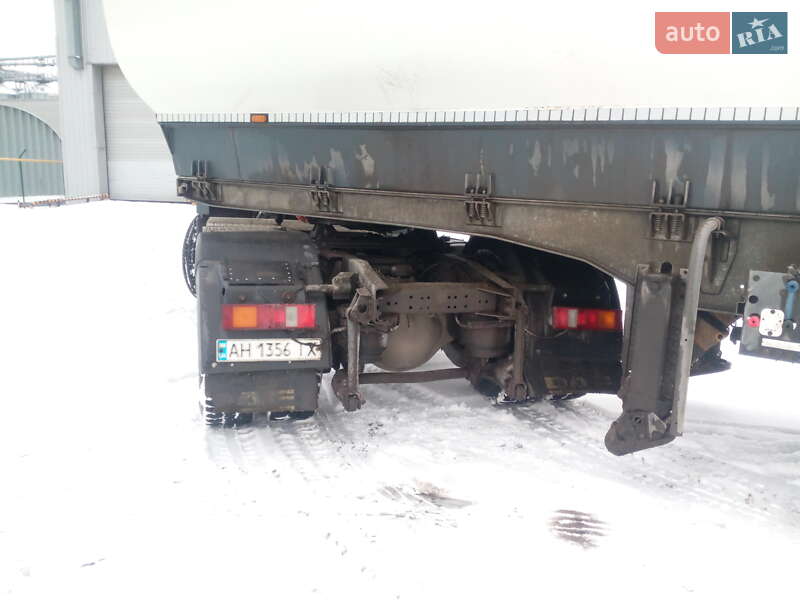Тягач DAF CF 85 2006 в Дніпрі