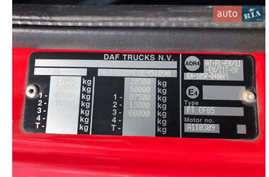 Тягач DAF CF 85 2012 в 