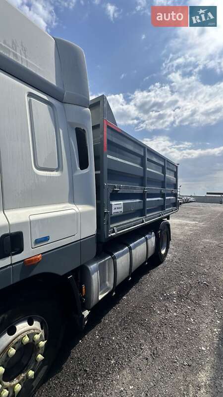Самосвал DAF CF 85 2013 в Ровно