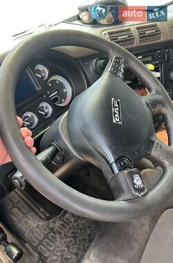 Тягач DAF CF 85 2011 в 