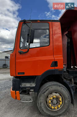Самосвал DAF CF 85 2000 в 
