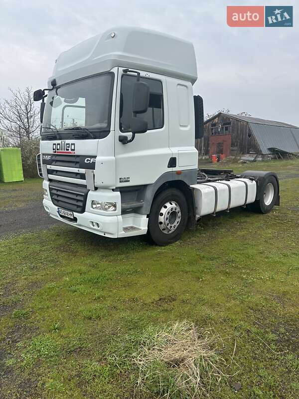 Тягач DAF CF 85 2011 в Ужгороді