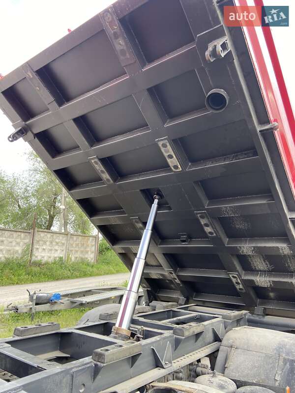 Самосвал DAF CF 85 2002 в Умани