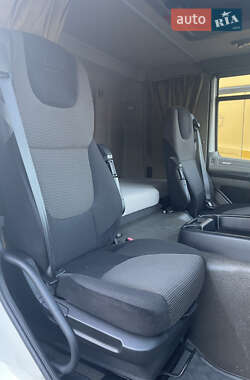 Тягач DAF CF 85 2012 в 