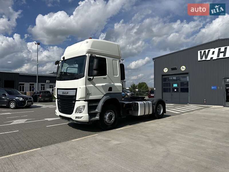 Тягач DAF CF 85 2015 в Луцке