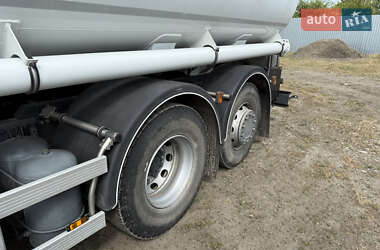 Бензовоз DAF CF 85 2012 в Полтаві