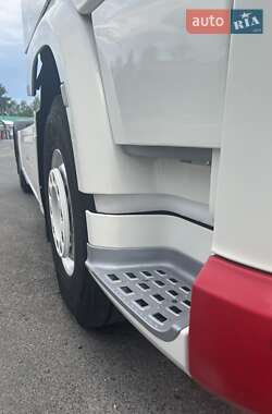 Тягач DAF CF 85 2014 в 