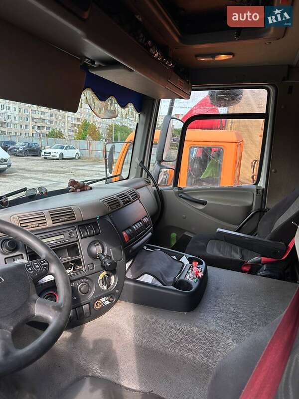 Машина  асенізатор (вакуумна) DAF CF 85 2010 в Львові