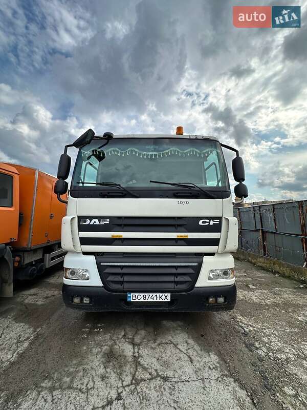 Машина  асенізатор (вакуумна) DAF CF 85 2010 в Львові