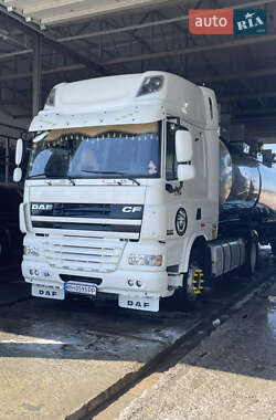 Тягач DAF CF 85 2010 в 