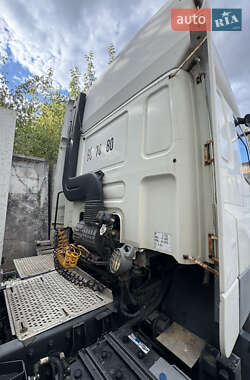 Тягач DAF CF 85 2004 в 