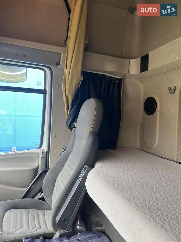 Самосвал DAF CF 85 2011 в Межгорье