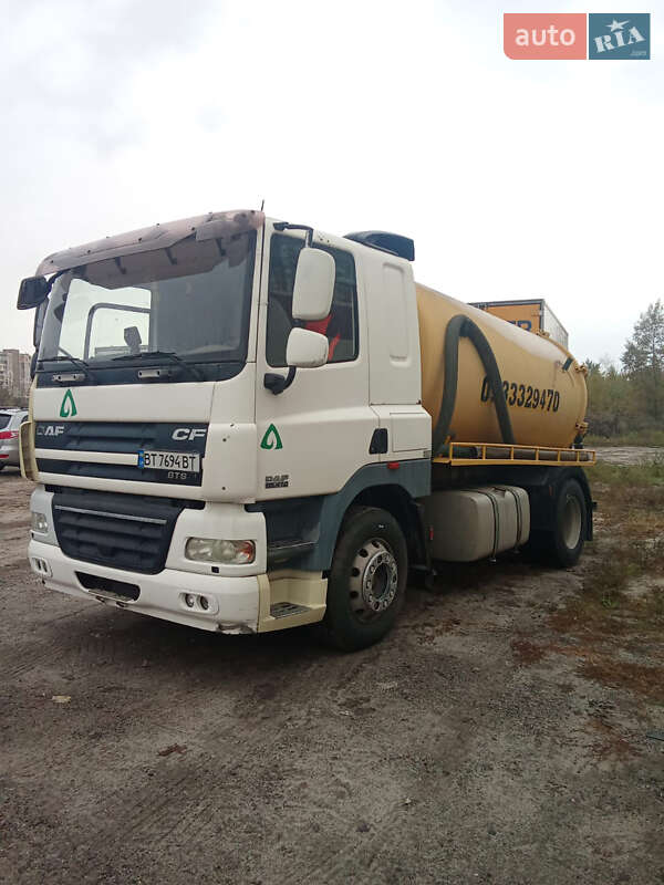 Машина ассенизатор (вакуумная) DAF CF 85 2009 в Киеве