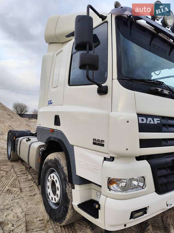 Тягач DAF CF 85 2005 в Радехові