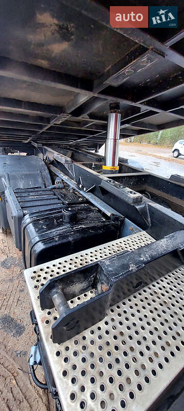 Самоскид DAF CF 85 2007 в Славуті