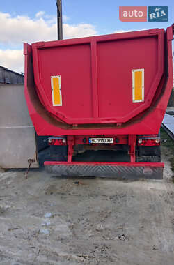 Самосвал DAF CF 85 2011 в Львове