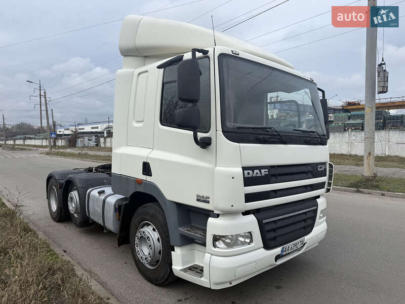 Тягач DAF CF 85 2012 в Киеве фото Тягач DAF CF 85 2012 в Киеве