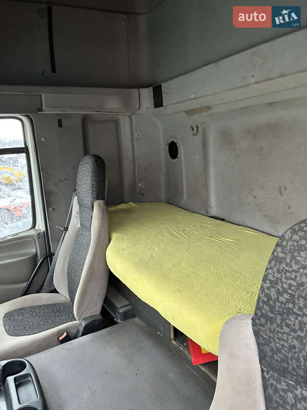 Самосвал DAF CF 85 2008 в Харькове