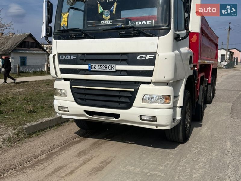 Самосвал DAF CF 85 2007 в Вараше