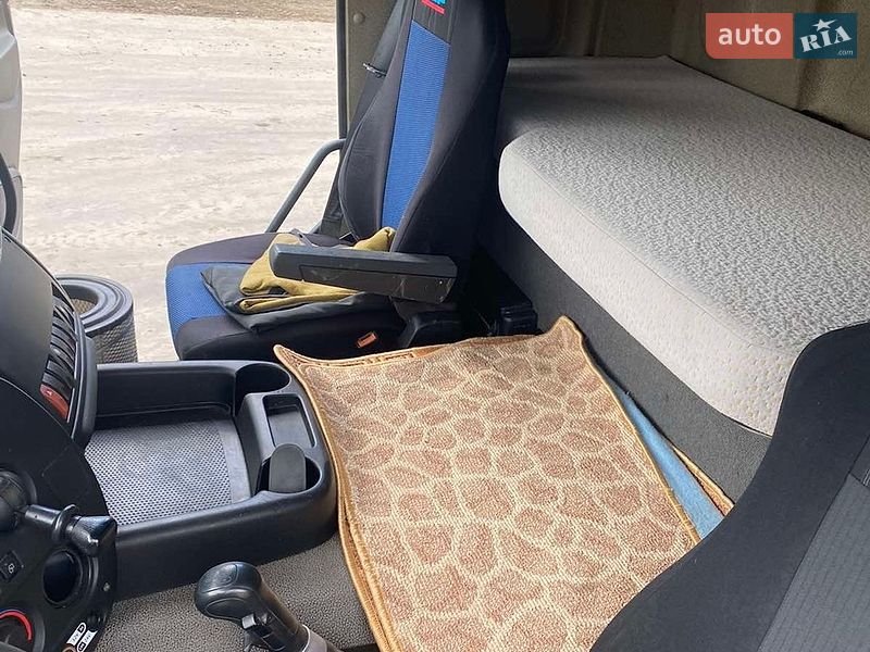 Тягач DAF CF 85 2010 в Сумах