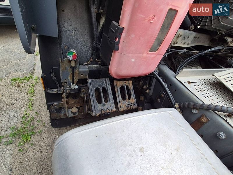 Тягач DAF CF 85 2010 в Гайсину
