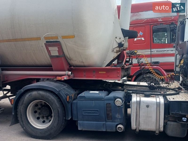 Тягач DAF CF 85 2011 в Запорожье