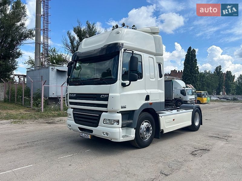 Тягач DAF CF 85 2011 в Полтаве