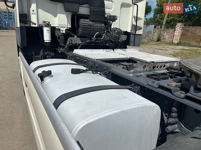 Тягач DAF CF 85 2011 в Полтаве