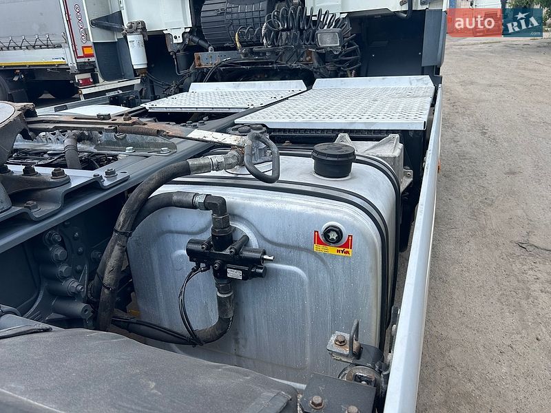 Тягач DAF CF 85 2011 в Полтаве