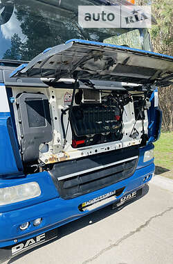 Тягач DAF CF 2008 в 