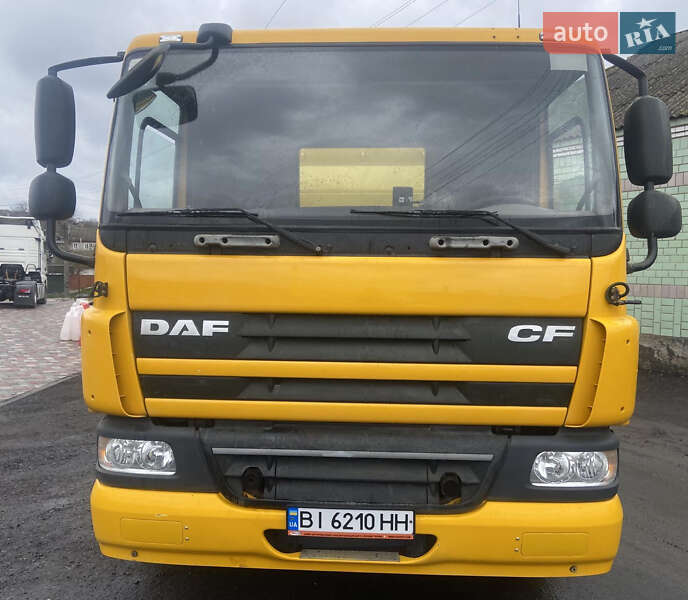 Самосвал DAF CF 2008 в Великой Багачке