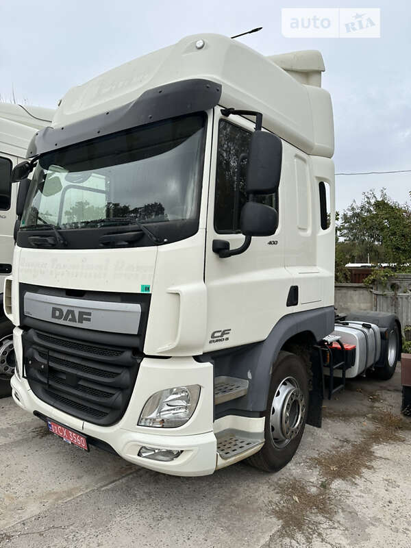 Тягач DAF CF 2015 в Киеве