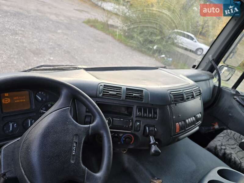 Грузовой фургон DAF CF 2003 в Запорожье
