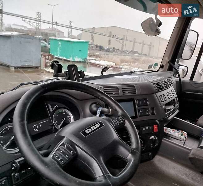Тягач DAF CF 2015 в Львове