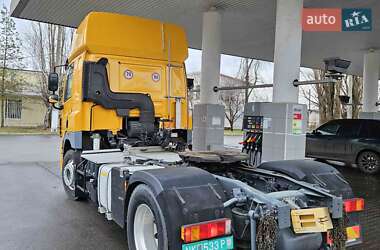 Тягач DAF CF 2011 в 