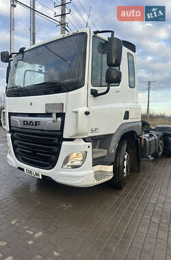 Тягач DAF CF 2017 в Умани