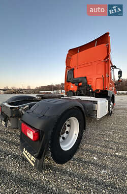 Тягач DAF CF 2015 в 