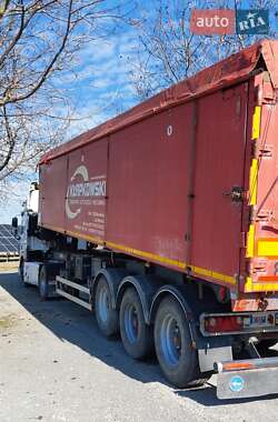 Тягач DAF CF 2007 в 