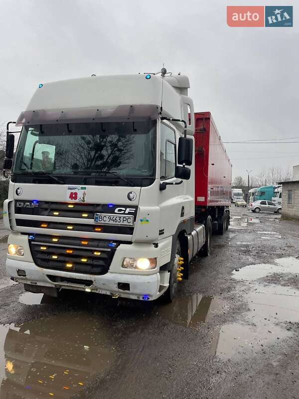 Тягач DAF CF 2001 в 