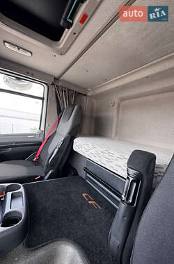 Самосвал DAF CF 2015 в 