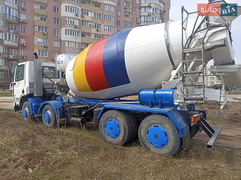 Бетономешалка (Миксер) DAF CF 1998 в 