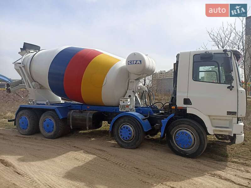 Бетономешалка (Миксер) DAF CF 1998 в Корсунцах