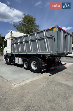 Самосвал DAF CF 2011 в 