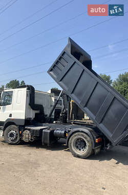 Самосвал DAF CF 2002 в 