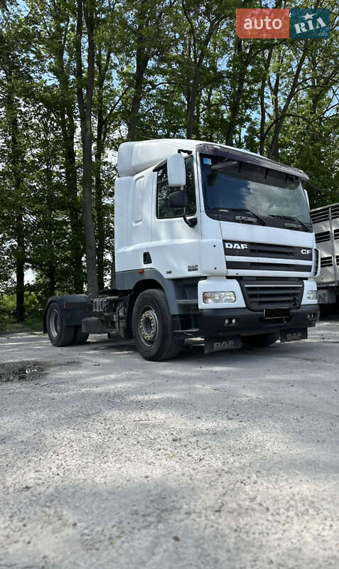 Тягач DAF CF 2008 в Жашкове