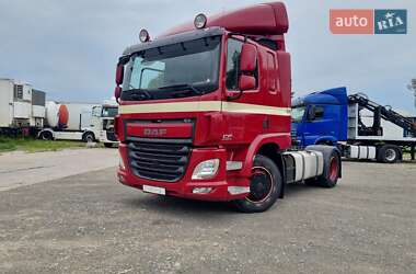 Тягач DAF CF 2015 в 